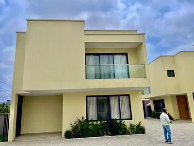 4 Bedroom Townhouse — A&c, East Legon, Accra
