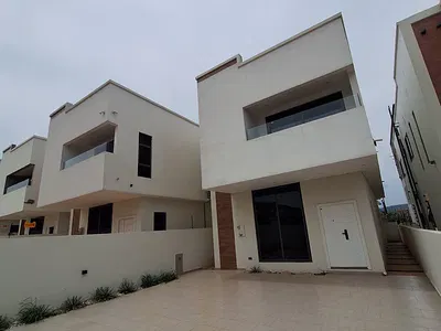 3-Bedroom Modern Home — Ayi Mensah, Oyarifa, La Nkwantanang Madina Municipal, Accra