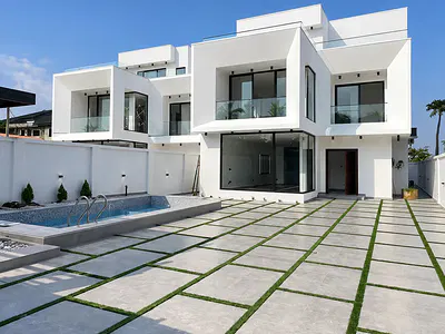 4 Bedroom House with Swimming Pool — Ashaley Botwe, Ashaley Botwe, Adenta Municipal, Accra
