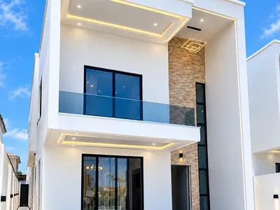 4 Bedroom Detached Duplex with Swimming Pool — Spintex, Accra