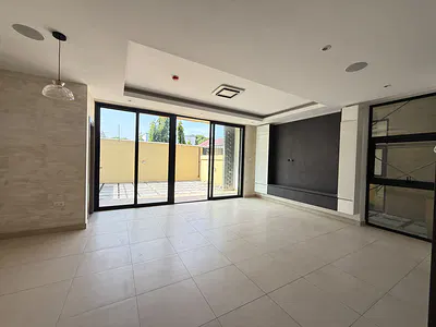 3 Bedroom Duplex Apartment with Swimming Pool — Cantonments, Accra