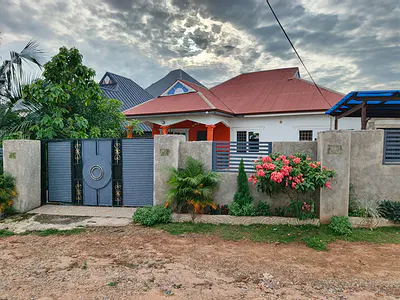 3 Bedroom House — Ejisu. K Lebi, Ejisu-Juaben Municipal, Ashanti