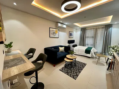 Furnished Studio Apartment with Swimming Pool and Gym — Cantonments, Accra