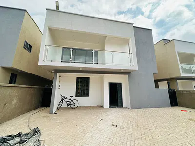 4 Bedroom Detached Duplex — Adenta, Adenta Municipal, Accra