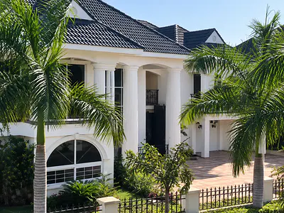 4 Bedroom House with Boys Quarters — Accra Metropolitan, Accra
