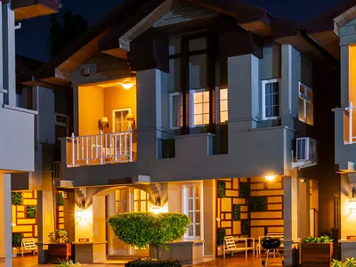 All Expense Paid 3 Bedroom Townhouse — Airport 12, Airport Residential Area, Accra