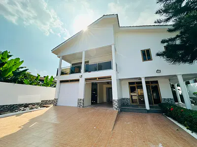 4 Bedroom Detached House — Lanaeth, Abelemkpe, Abelemkpe, Accra