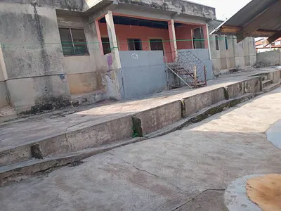 8 Bedroom House with a Plot of Land in Front. — Atimatim, Lumber Street, Afigya-Kwabre, Ashanti