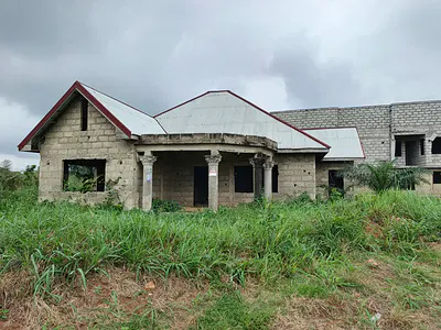3 Bedroom House — Asawasi, Right After Ejisu Krapa., Ejisu-Juaben Municipal, Ashanti