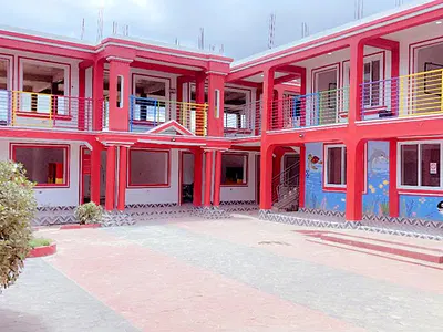 Purpose-Built School Property — Adenta, Adenta Municipal, Accra
