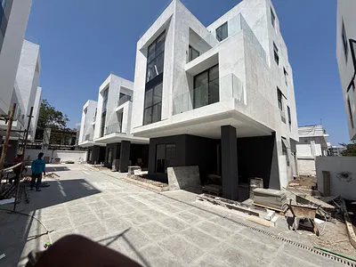 4 Bedroom Townhouse in a Gated Community with Swimming Pool — Airport Residential Area, Accra