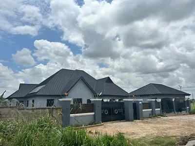 6-Bedroom Executive Residence — Kotokrom/2nd Chance, Sunyani Municipal, Brong Ahafo