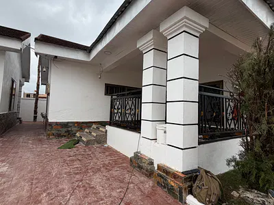 Nice 3-Bedroom House -- Paraku Estate — Paraku Estate, Kumasi Metropolitan, Ashanti