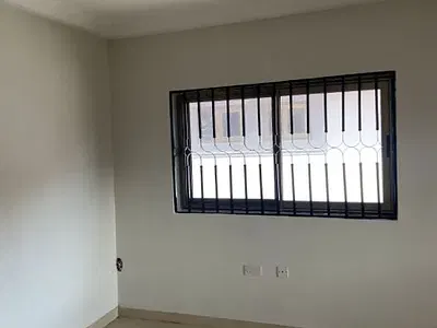 2 Bedroom Apartment — Kokomlemle, Accra