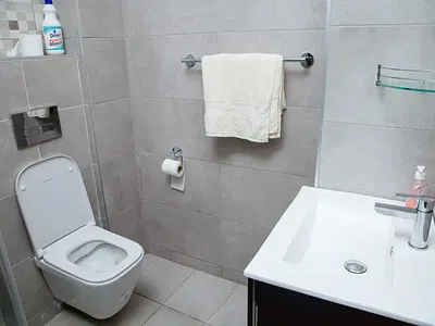 3 Bedroom Apartment — Kokomlemle, Accra