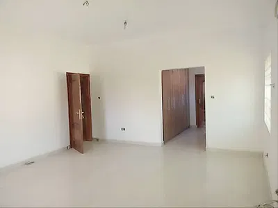 5 Bedroom House — Abelemkpe, Accra