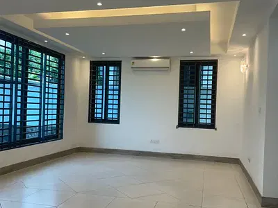 5 Bedroom House — Abelemkpe, Accra