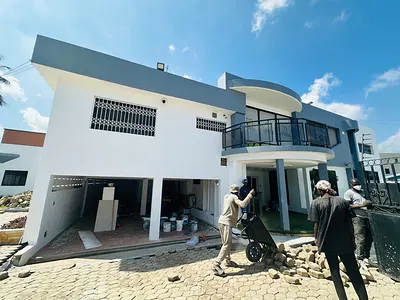 An Executive 5 Bedroom Office Space — Nii Tsuru, Dzorwulu, Accra