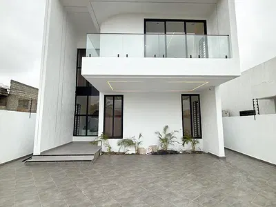 4 Bedroom Smart Home House — Lakeside, Ashaley Botwe, Adenta Municipal, Accra