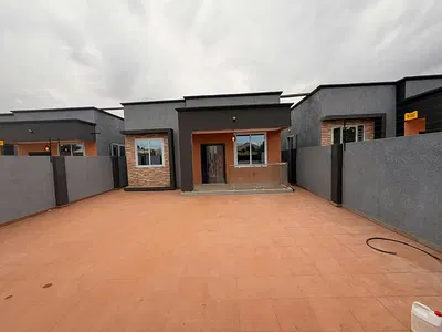 3 Bedroom House — Adenta, Adenta Municipal, Accra