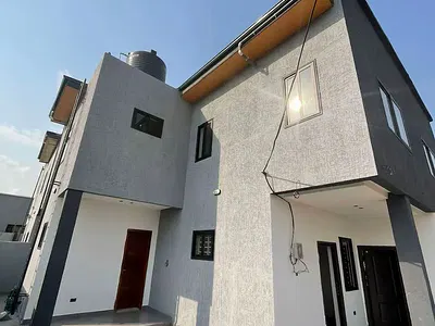 4 Bedroom House with Big Compound — Oyarifa, La Nkwantanang Madina Municipal, Accra