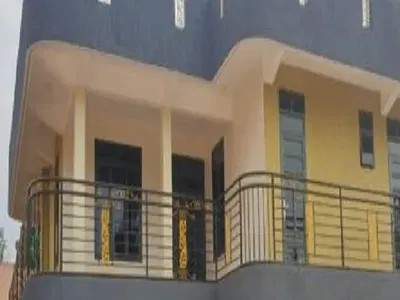 3 Bedroom Apartment, En-Suite — Osu, Accra