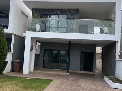 3 Bedroom House with Boys Quarters — Oyarifa, La Nkwantanang Madina Municipal, Accra