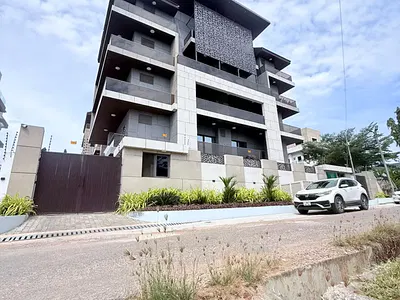 Executive 3 Bedroom Apartment — Labone, Cantonments, Accra