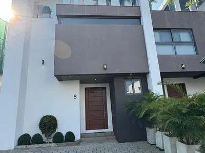 Furnished 4 Bedroom Townhouse — Cantonments, Accra