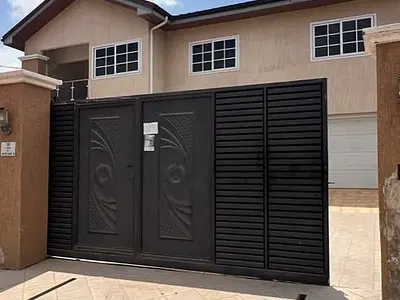 4 Bedroom House — Ogbojo, Adenta Municipal, Accra