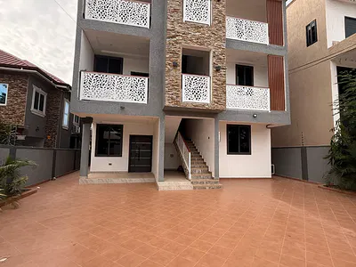 2 Bedroom Apartment — Adenta Municipal, Accra
