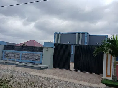 3 Bedroom House — New Market Road, Kasoa, Awutu-Senya East, Central Region
