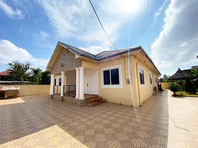4 Bedroom House with Boys' Quarters — Spintex, Accra