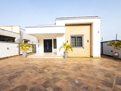 4 Bedroom Executive House — Kwabenya, Ga East Municipal, Accra