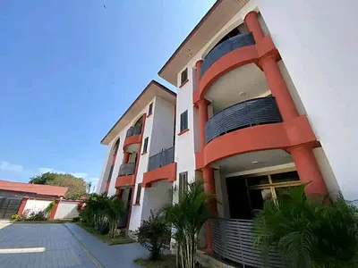 3 Bedroom Apartment — Cantonments, Accra