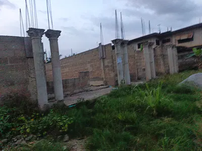 Property for Hostel — Garden City University, Kenyasi., Kumasi Metropolitan, Ashanti