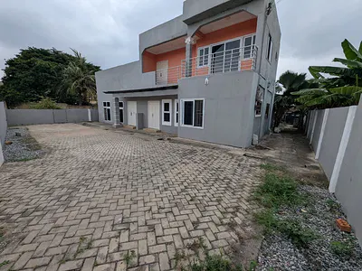 4 Bedroom Self Compound — Parakuo Estate, Dome, Ga East Municipal, Accra