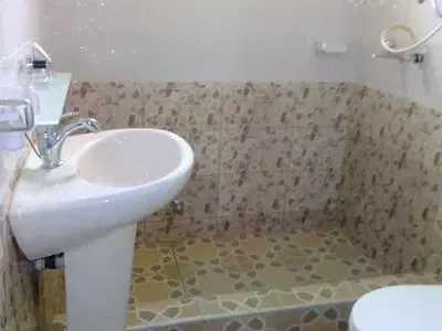 5 Bedroom House — Cantonments, Accra