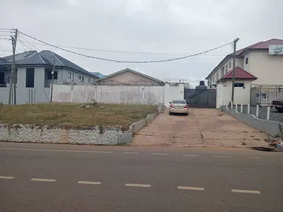 5 Bedroom Self Compound House — Jogis Estate, Community 3, Tema, Accra