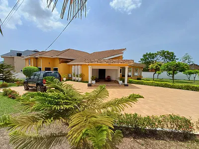 6 Bedroom House — East Airport, Airport Residential Area, Accra