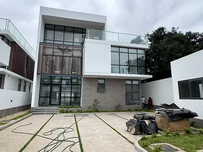 4 Bedroom House with Boys' Quarters — Cantonments, Accra