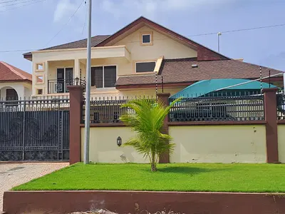 Executive 5 Bedroom House — Sakumono, Tema, Accra