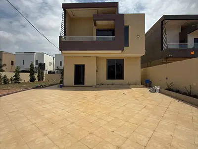 4 Bedroom Executive House with BQ — Adenta Municipal, Accra