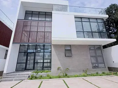 4 Bedroom House — Cantonments, Accra
