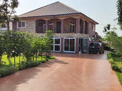 5 Bedroom Self Compound — Katapor, Pokuase (Pokoasi), Ga West Municipal, Accra