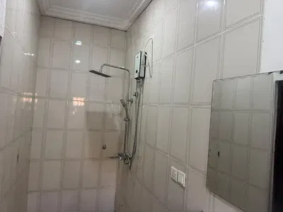 5 Bedroom House — Kanda Estate, Accra