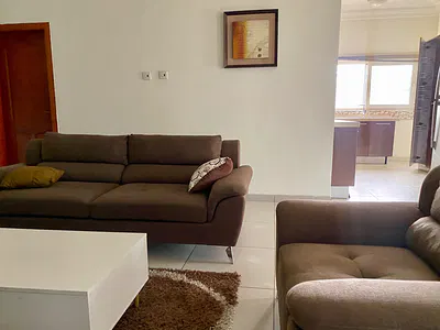 2 Bedroom Apartment with Swimming Pool — North Ridge, Accra