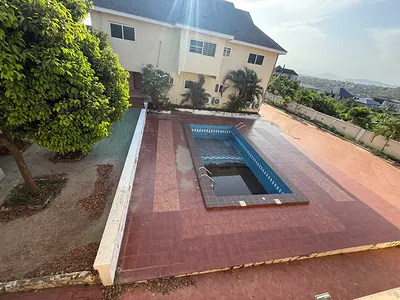 5 Bedroom House with Swimming Pool — Near Second Chance, Pokuase (Pokoasi), Ga West Municipal, Accra