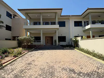 4 Bedroom Townhouse — Cantonments, Accra