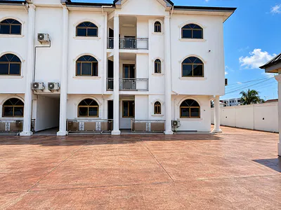 Executive 3 Bedroom Apartment — East Legon Not Far From American House, East Legon, Accra